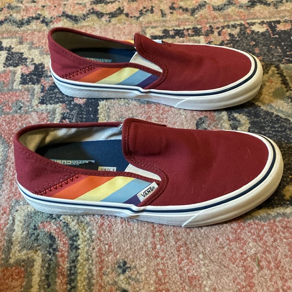 Red & Rainbow Slip On Vans (Ultra Cush) M8 W9.5 - Picture 6 of 10